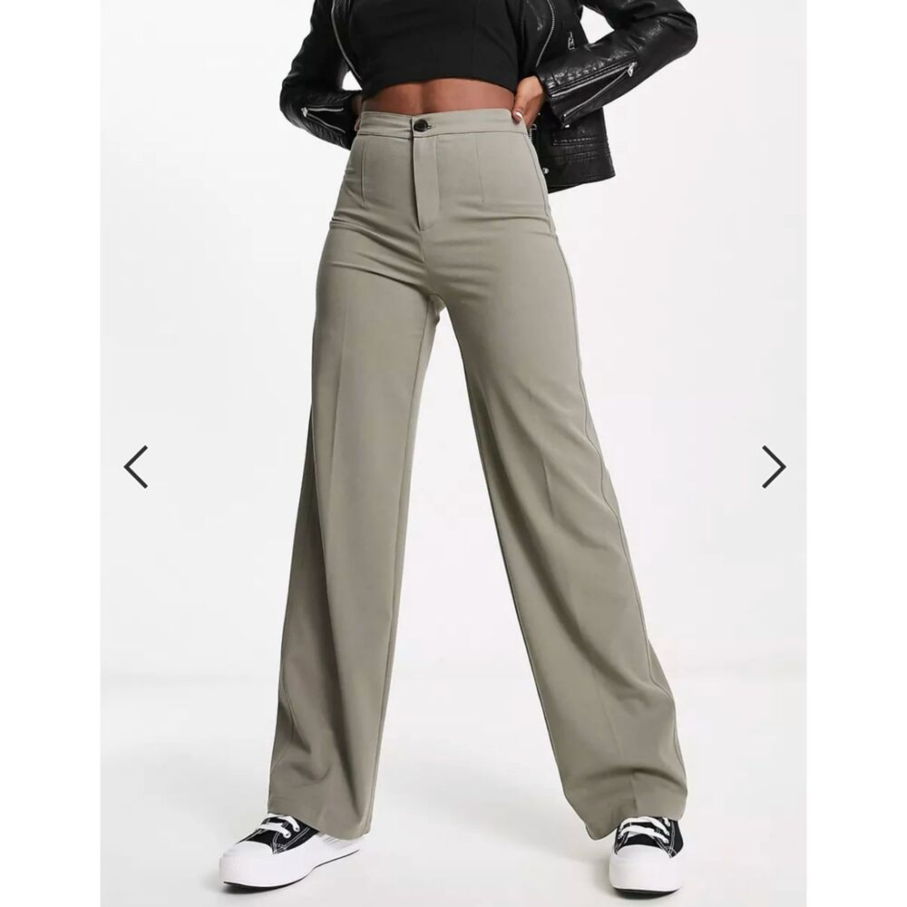 Pull & Bear Darted Dress Pants in Khaki NWT